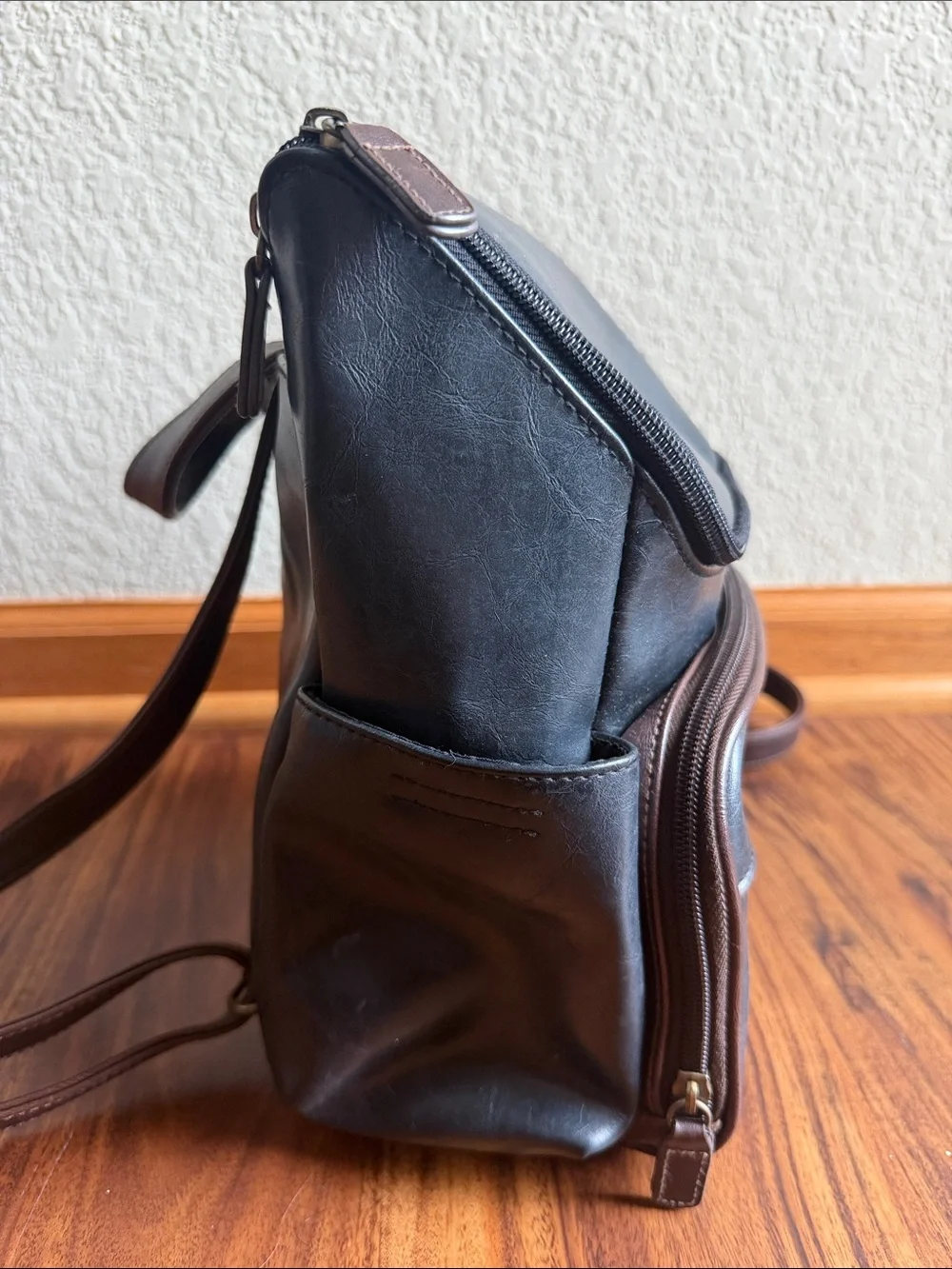 Men's Brown Leather Crossbody Backpack - Sleek Everyday Carry